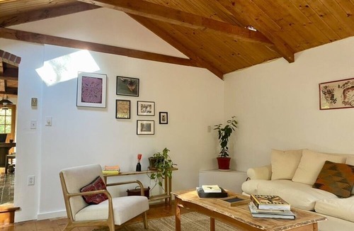 West Tisbury House | Unique garden home, private beach sticker included