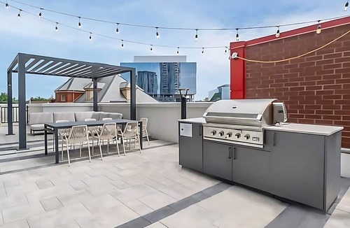 Kitchener Apartment | Newly Built 22nd Floor Condo w Stunning Views