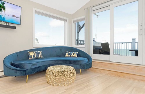 Hull House | Mermaid of HULL ~ Looking at Nantasket Beach ~ Events Allowed