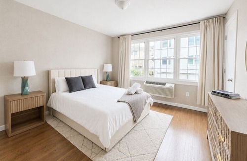 West New Haven Apartment | Westville Village | Near Yale & Camacho Garage
