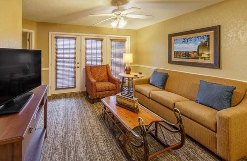 South Lee Hotel | Four 2BR Rooms, Fitness Center, Pools, Movie Nights & Game Room Galore