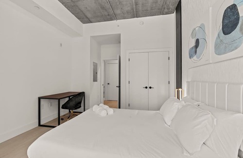 Olde Kensington Apartment | Cozy NoLibs 1BR Near Hotspots | Sleeps 4
