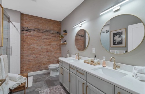 Downtown Syracuse Apartment | Stylish 2-Story Loft in Downtown Syracuse