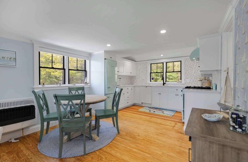 Wareham Center House | Edgewater Sanctuary | Fully Off Grid Ocean Cottage | Directly on Buzzard's Bay