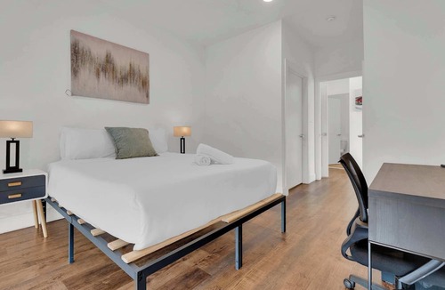 Olde Kensington Apartment | Stylish 1BD | Sleeps 2 | Northern Liberties