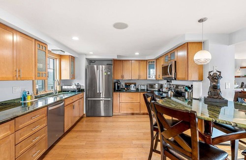 Salisbury Condo | Namaste at the Beach & Yoga Retreat
