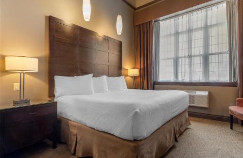 Cornwall Hotel | Best Western Parkway Inn & Conference Centre