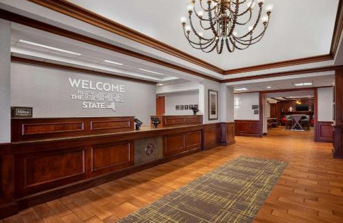 Farmingville Hotel | Hampton Inn Long Island-Brookhaven