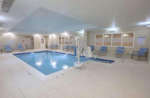 Amesbury Hotel | Hampton Inn by Hilton Amesbury, MA