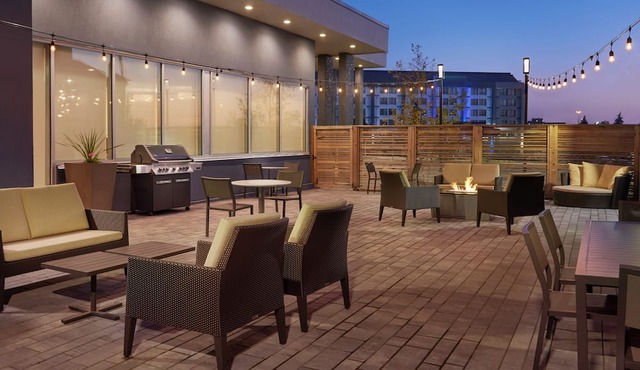 Residence Inn by Marriott Toronto Mississauga Southwest