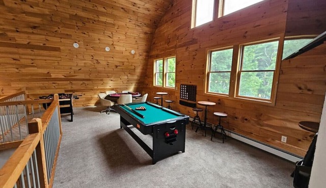 NEW! Relax&Play: HotTub/FirePit/Game Room Paradise