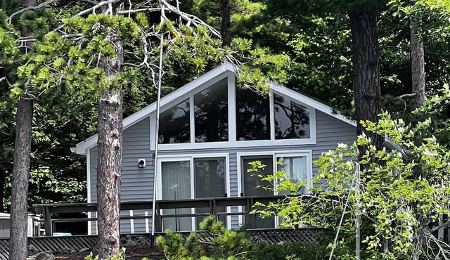 Wonderful cabin lakefront in Alton