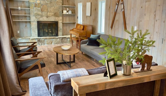 Contemporary Mountain Home near Okemo, Stratton, Magic Mountain and Bromley