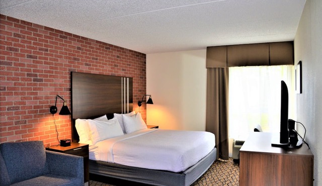 Burrstone Inn, an Ascend Collection Hotel