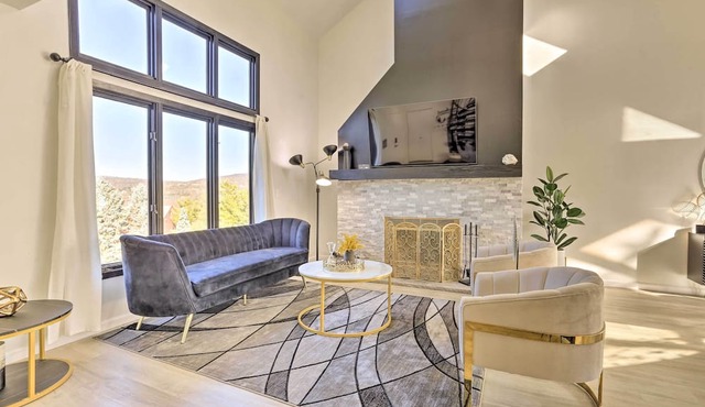 Hike, Ski & Golf: Mtn-View Codo in Vernon Township