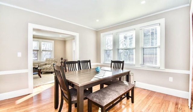 Private Auburndale Getaway Minutes from Boston!