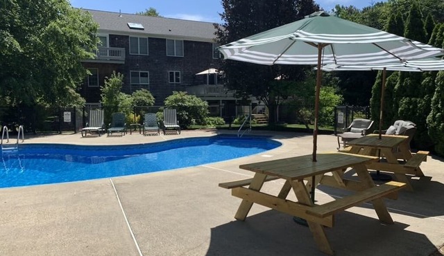 Large Family Home w/Heated Pool