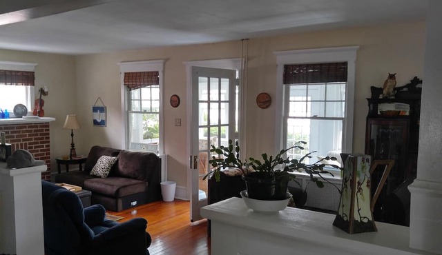 VIEWS of Great Egg Harbor Bay Ocean City FENCED, Slps 10 3 Bdrms