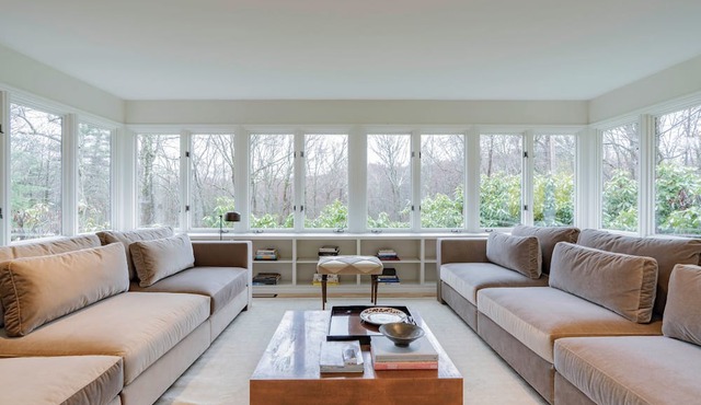Renovated Rhinebeck Retreat - Pond, Stream & Fireplace - Walk to Omega!