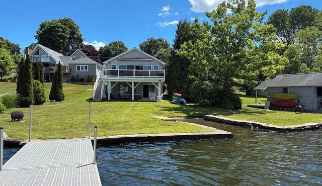Family-Friendly Highland Lake Waterfront w/Private Dock & Shallow Walk-In — 5BR
