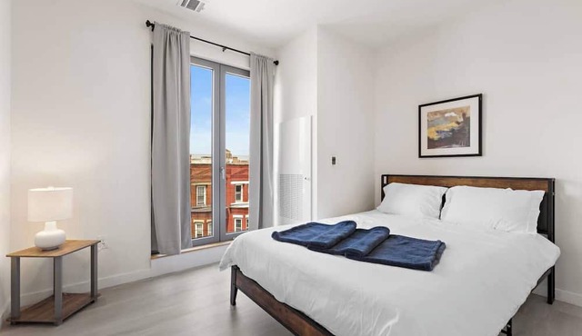 Scenic 2BR free parking 30 NYC!