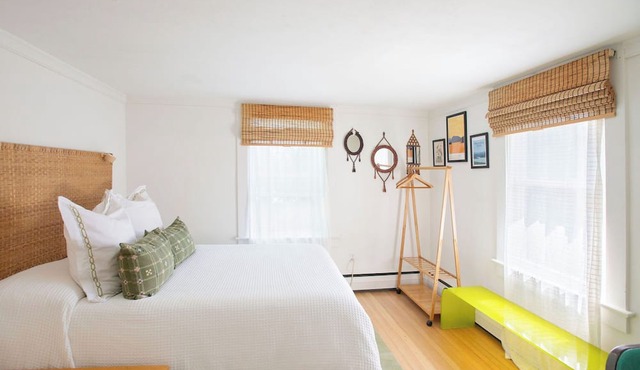 Cold Spring Village Maisonette with Pool