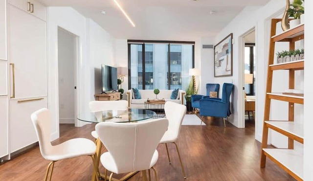 Back-Bay Upscale Central Condo Bos Common Downtown