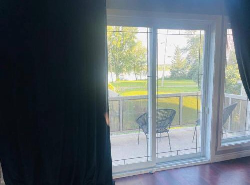 Lakefront House 25 minutes from downtown Ottawa-Gatineau
