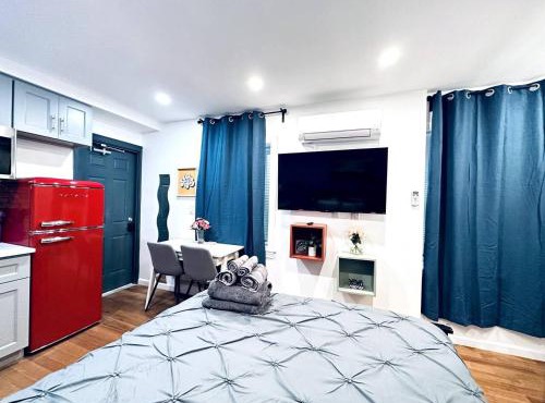 New - Suite nearby Rittenhouse Square
