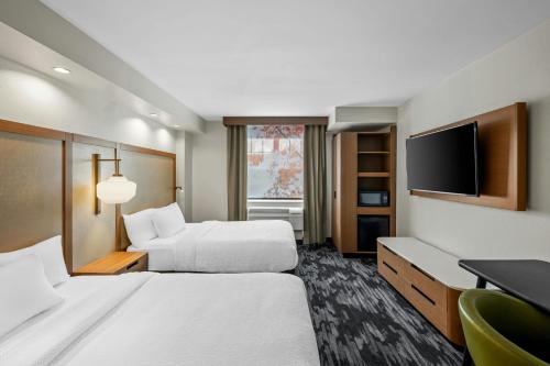 Fairfield Inn 