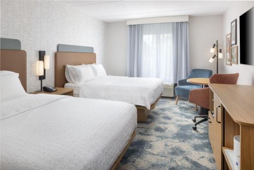 Hampton Inn Suites 