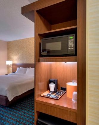 Fairfield Inn 