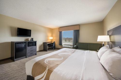 Quality Inn 