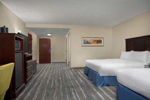 Hampton Inn Syracuse Clay 