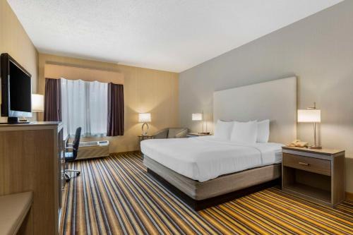 New England Inn 