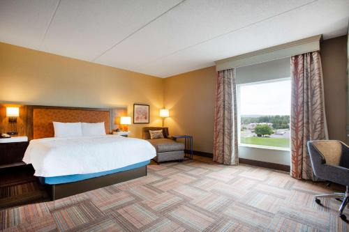 Hampton Inn Watertown 